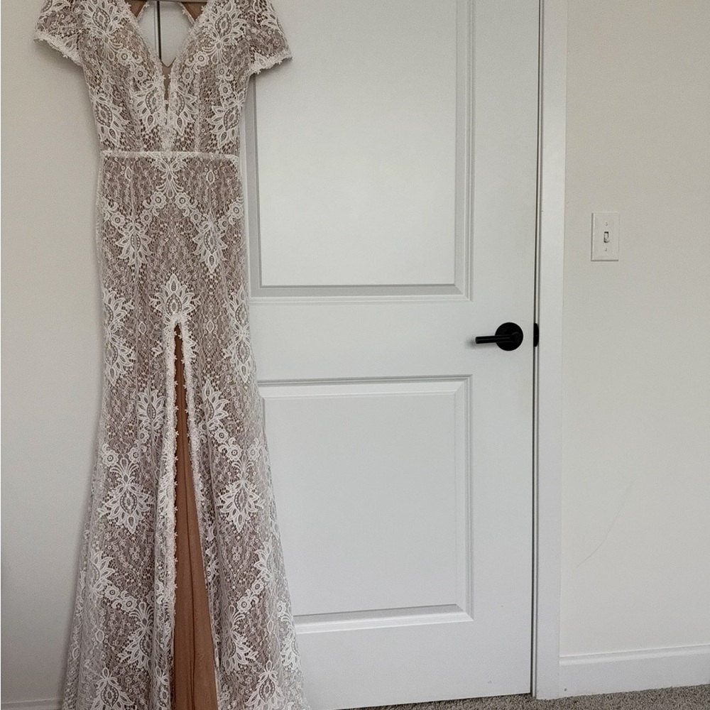 Fashion Nova Lace Wedding Dress - Cream and Tan